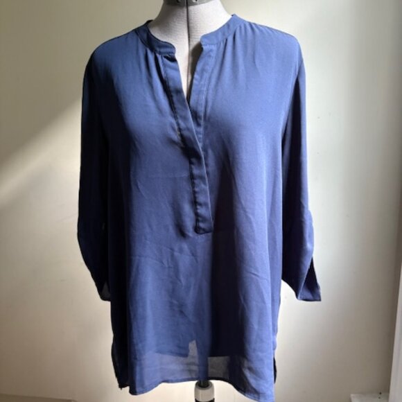 Navy Blue lighweight button sleeve blouse XL - Picture 2 of 11